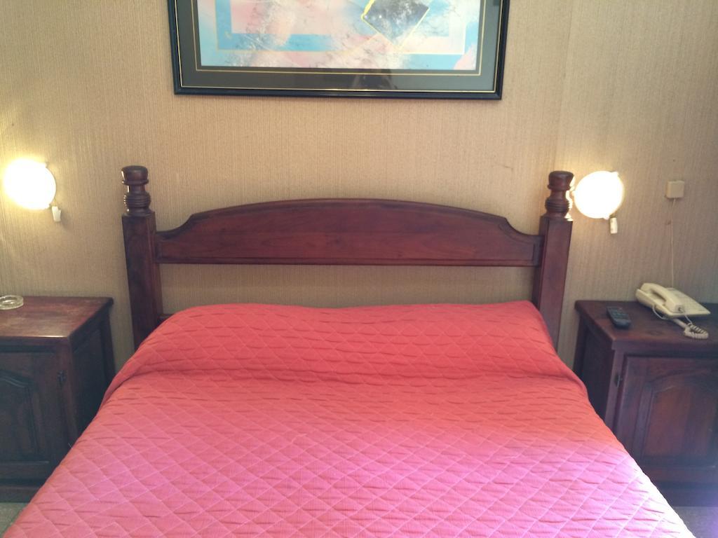 Hotel Cordoba 비야카를로스파스 객실 사진